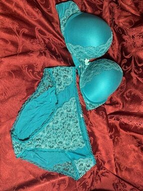 Victoria's Secret Teal Lace Push-Up Bra & Lace Bikini Set 38D XL
